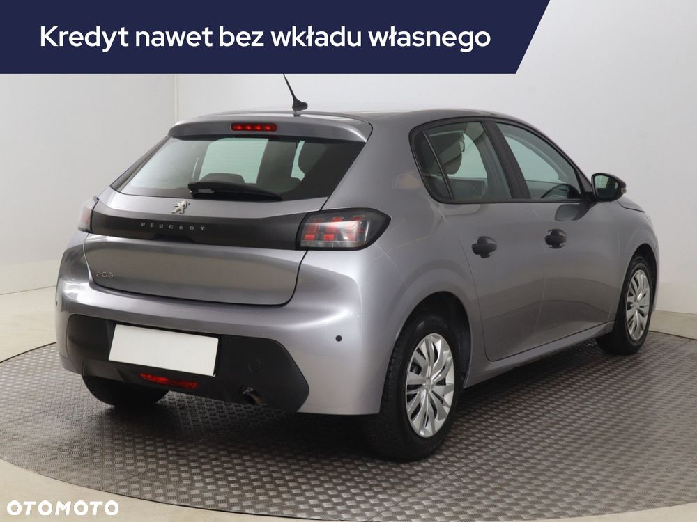 Peugeot 208 - 7