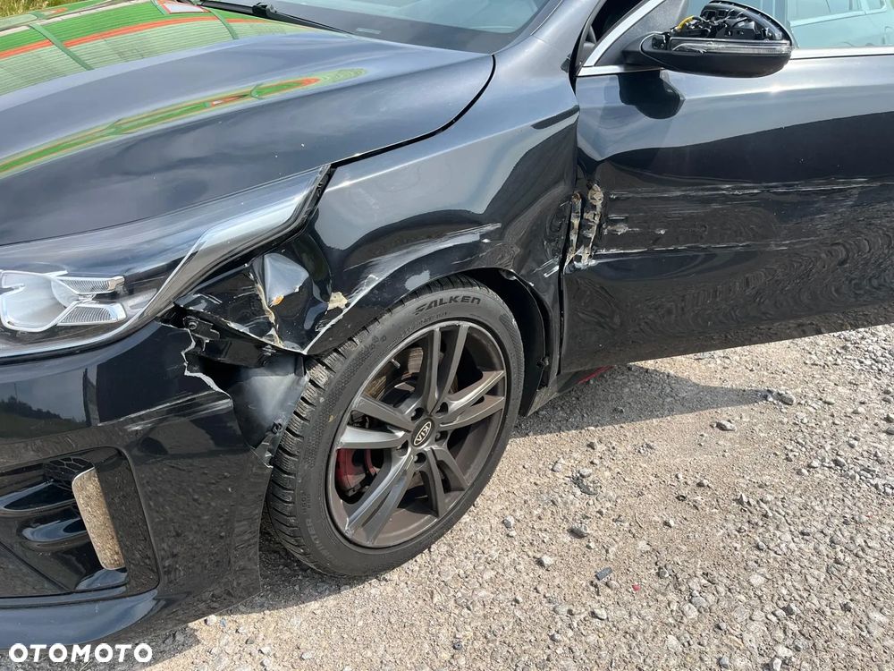 Kia ProCeed 1.6 T-GDI GT DCT - 10