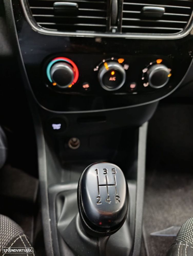 Renault Clio 1.5 DCI VAN - 14