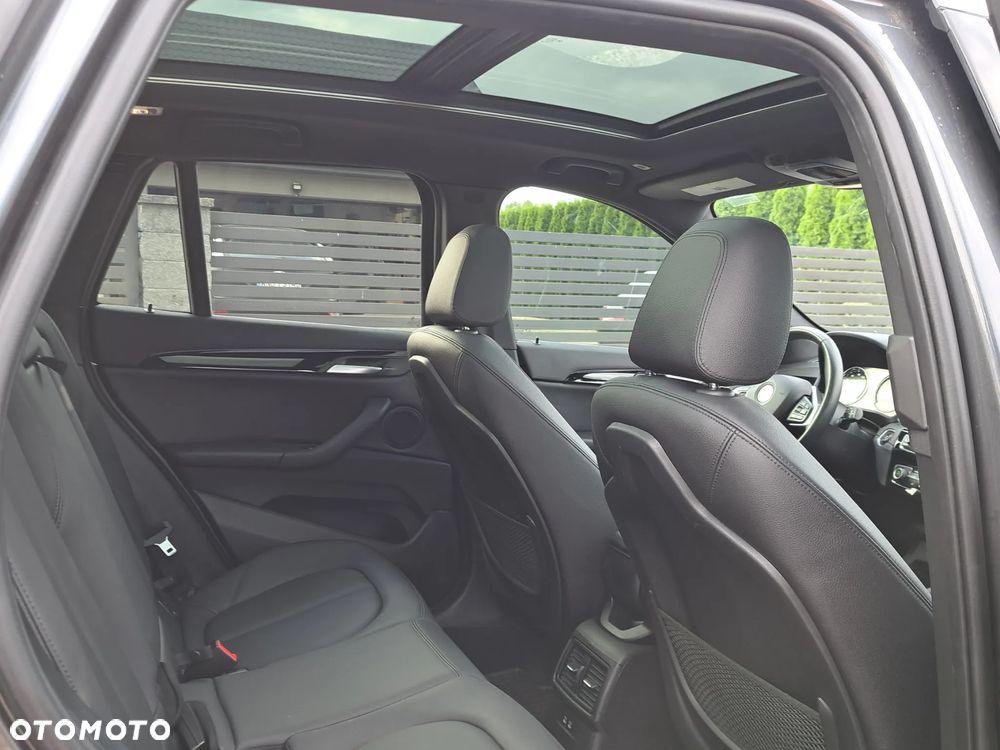 BMW X1 - 11
