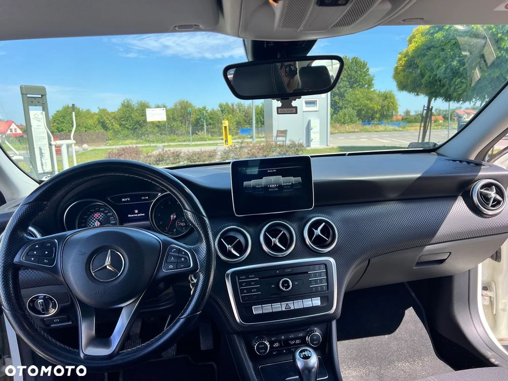 Mercedes-Benz Klasa A 180 Style - 8