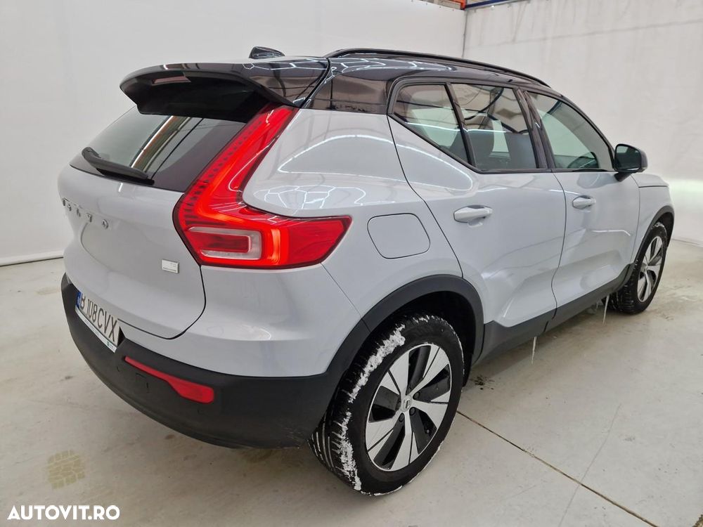 Volvo XC 40 - 4