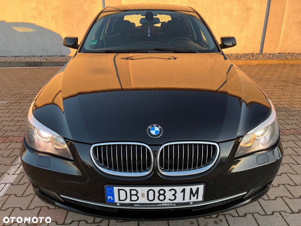 BMW Seria 5 525d - 1