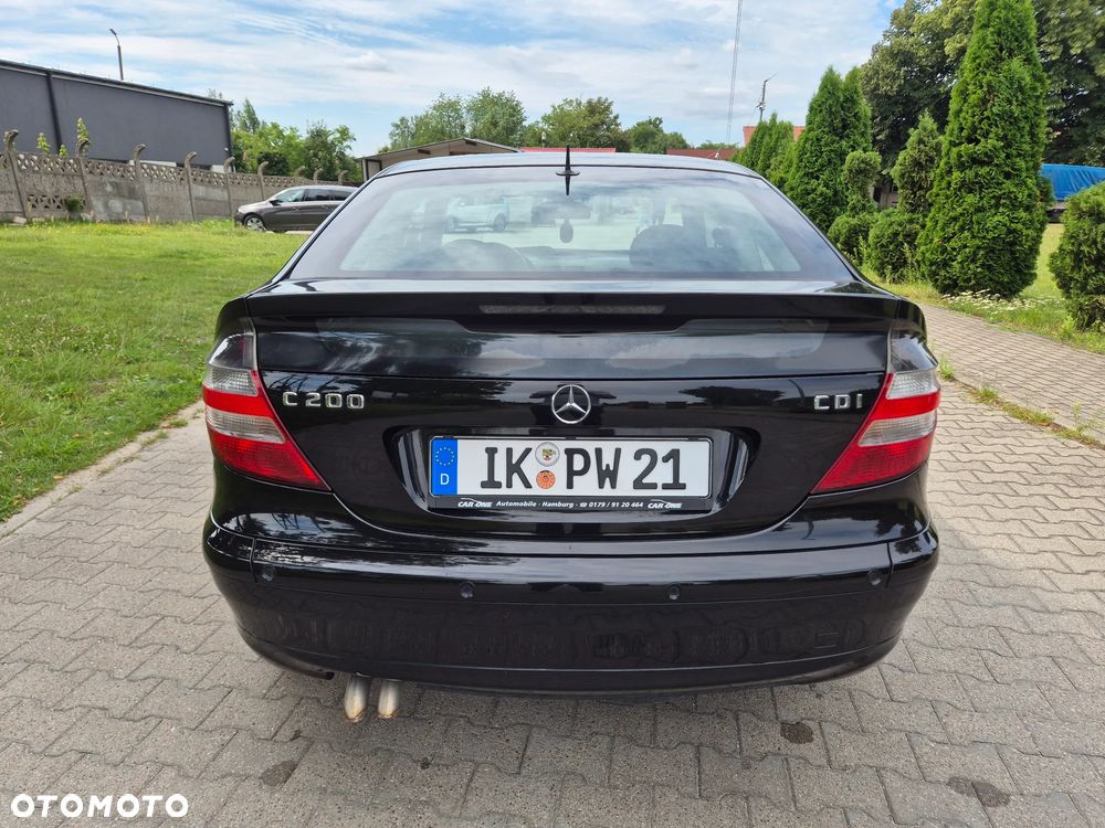 Mercedes-Benz Klasa C 200 CDI Sportcoupe - 8