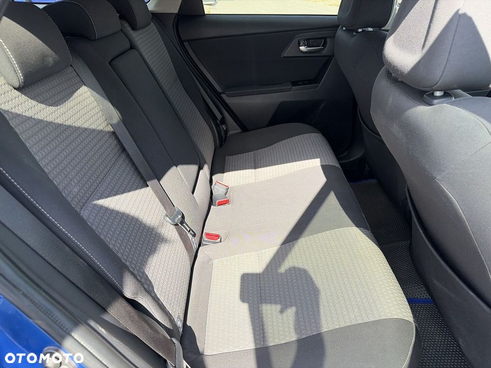 Toyota Auris - 11