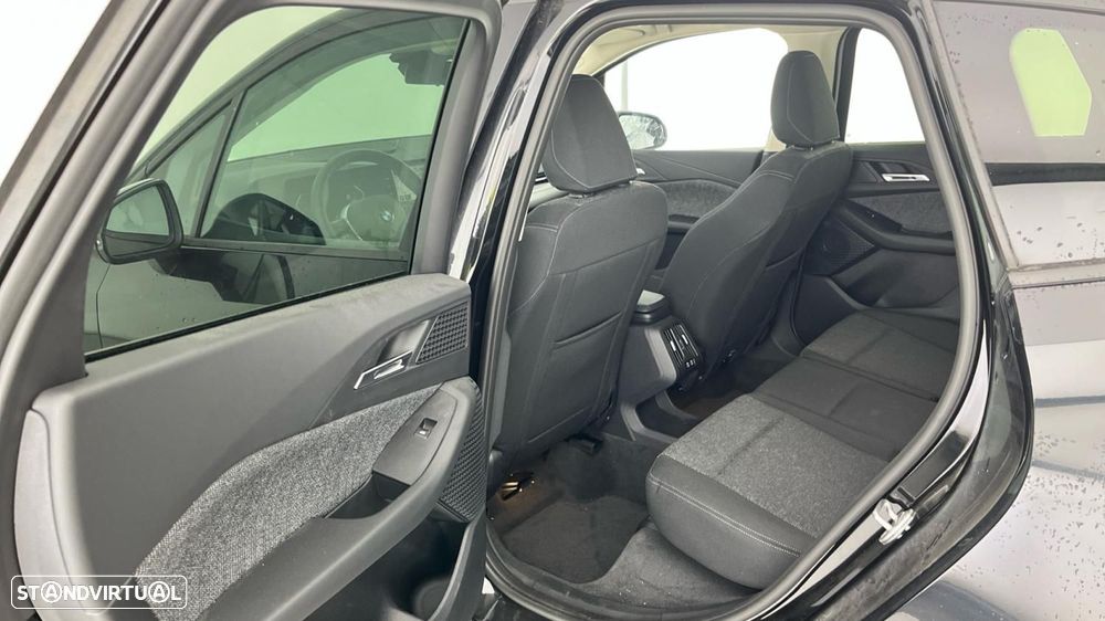 BMW 218 Active Tourer i Auto - 12