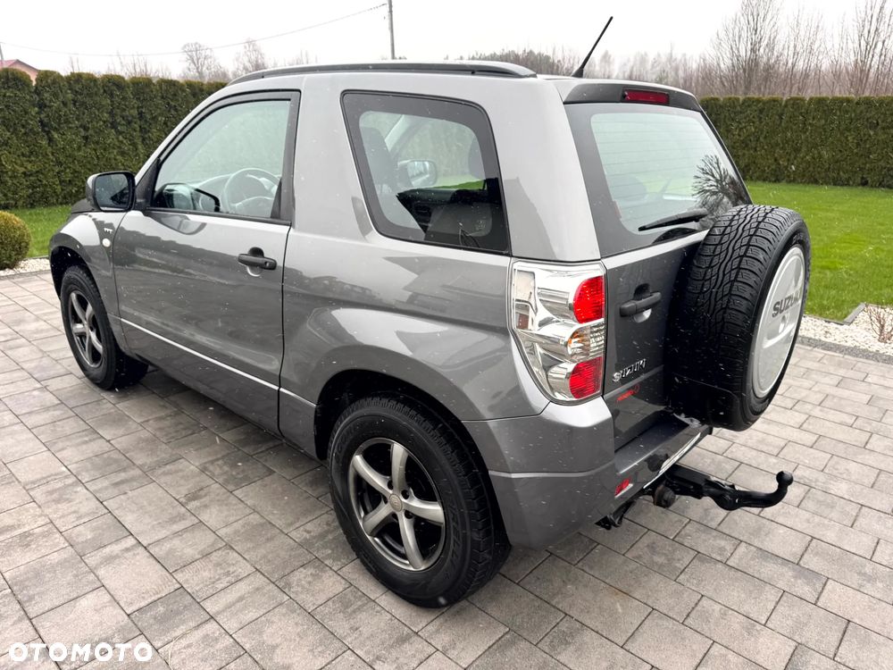Suzuki Grand Vitara 1.6 - 5