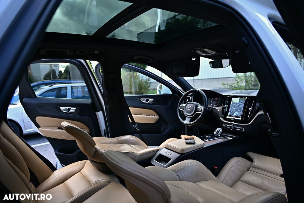 Volvo XC 60 T8 AWD Recharge Geartronic Inscription - 10