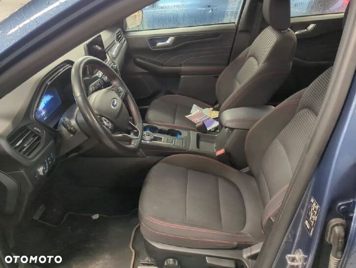 Ford Kuga - 6