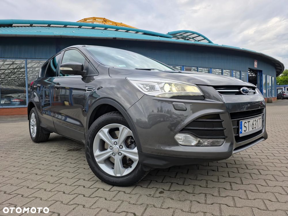 Ford Kuga 2.0 TDCi 2x4 Titanium - 1