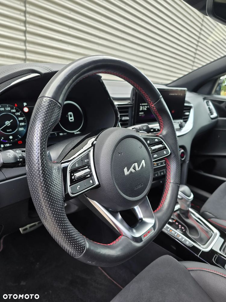 Kia ProCeed 1.6 T-GDI DCT7 OPF GT - 18