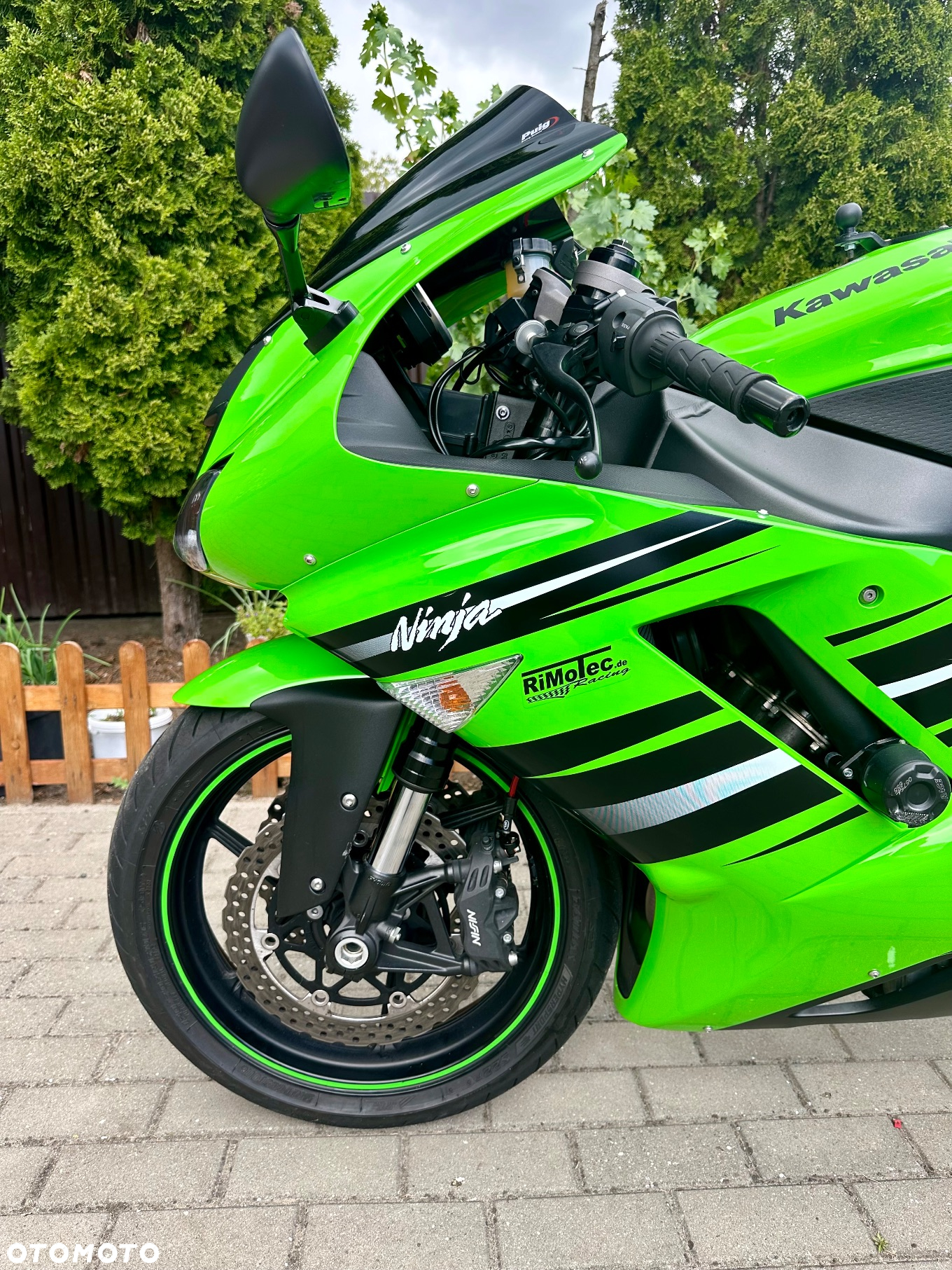 Kawasaki ZXR - 4