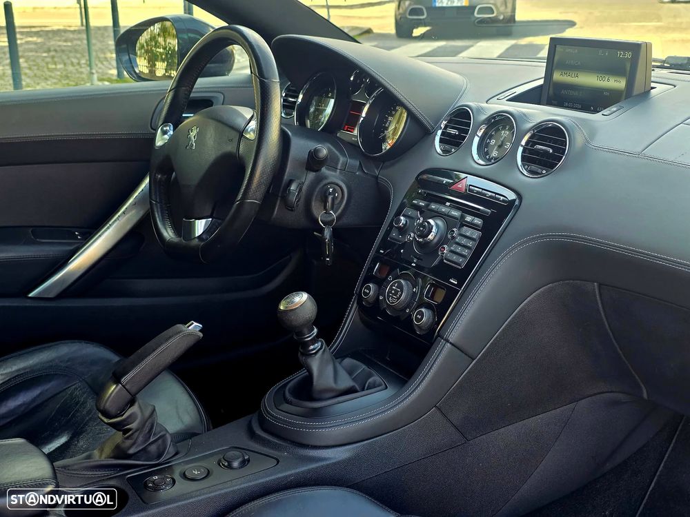 Peugeot RCZ 2.0 HDi - 12