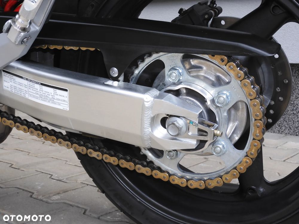 Honda Hornet - 30