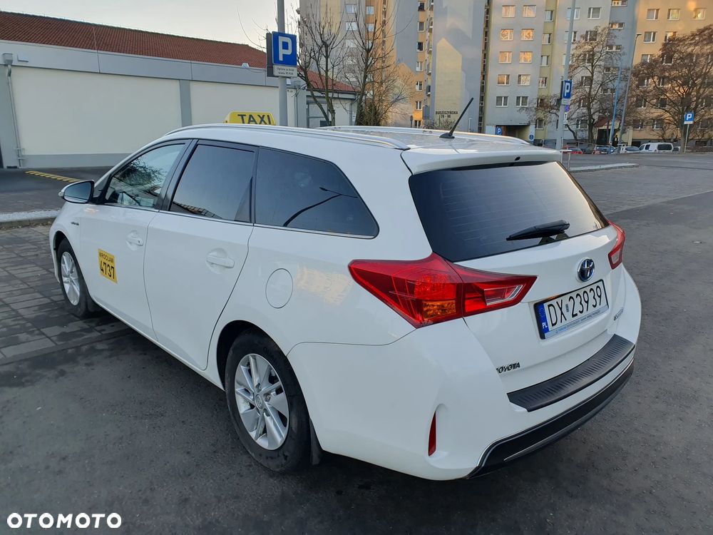 Toyota Auris 1.8 HSD Sol - 7
