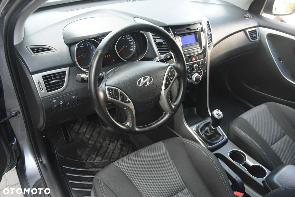 Hyundai i30 1.4 Classic - 33