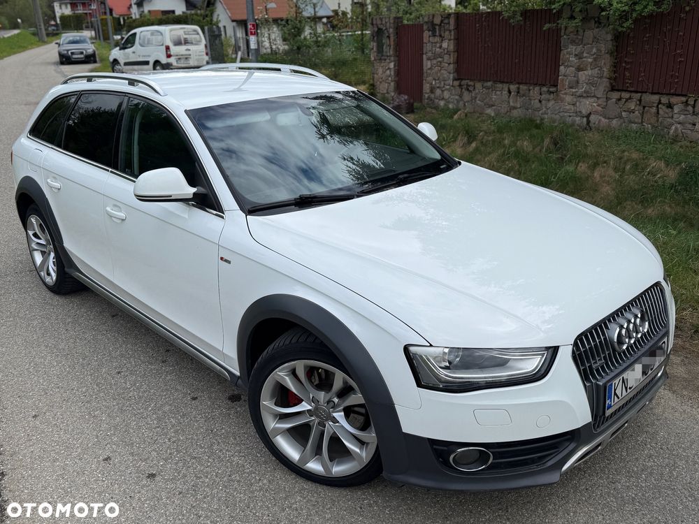 Audi A4 Allroad 2.0 TDI DPF S tronic - 5