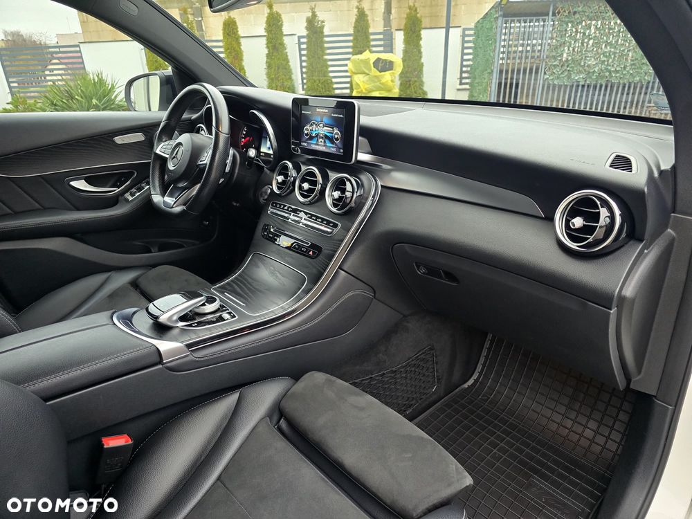 Mercedes-Benz GLC - 7