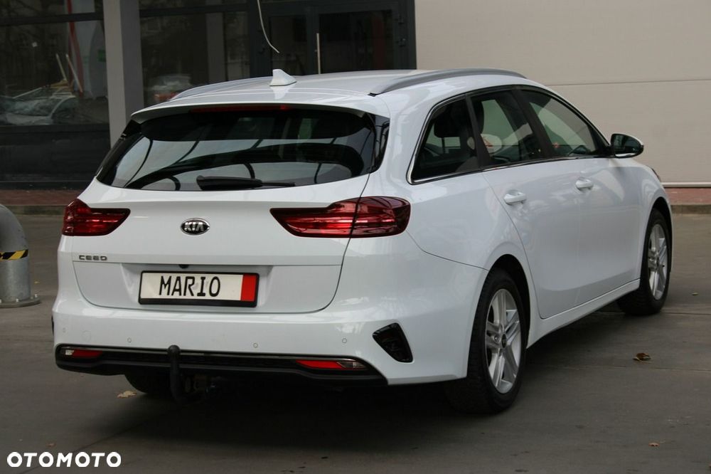 Kia Ceed 1.5 T-GDI Business Line - 37