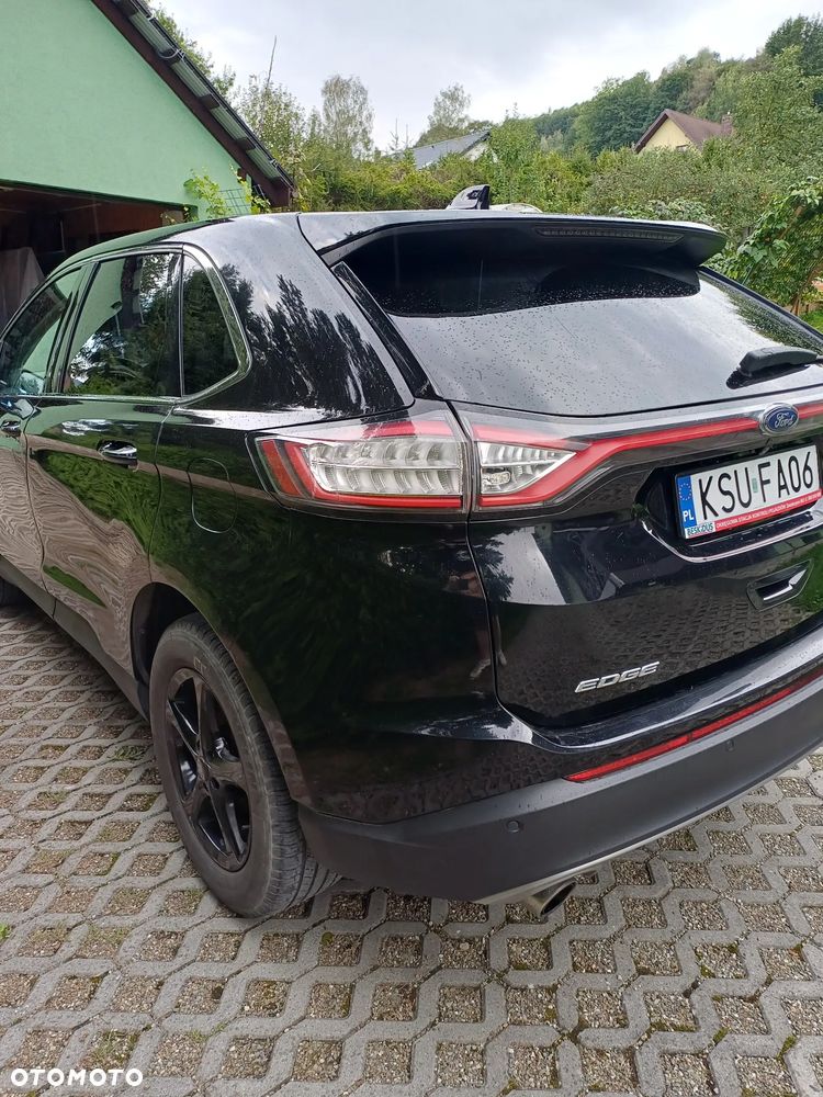 Ford Edge - 4