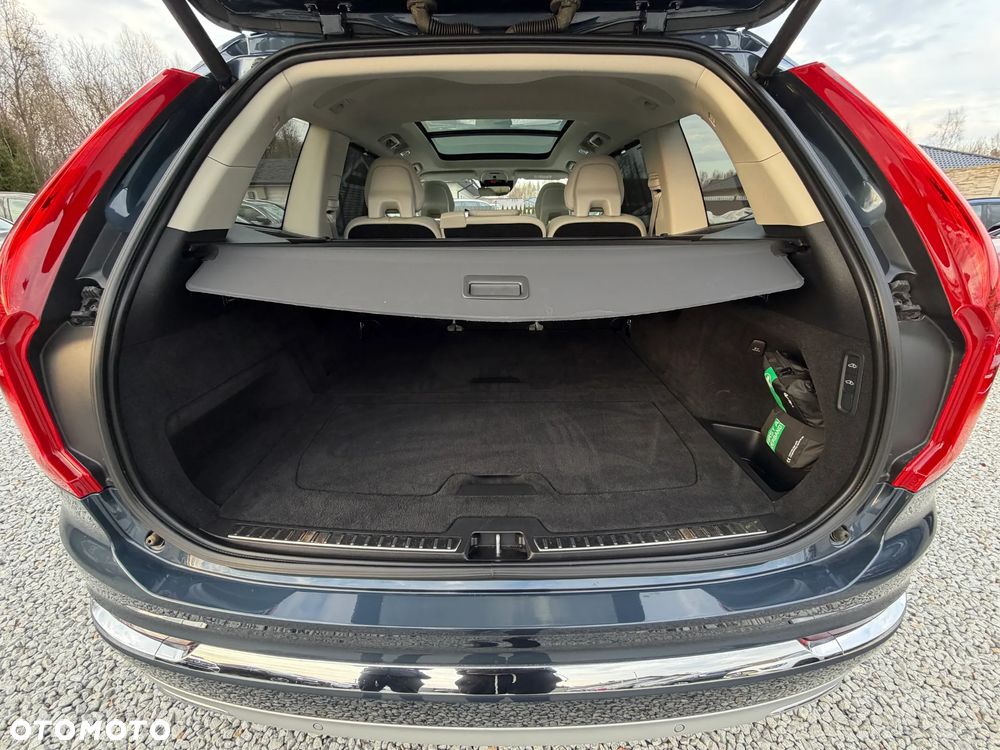 Volvo XC 90 B5 D AWD Geartronic Inscription - 36