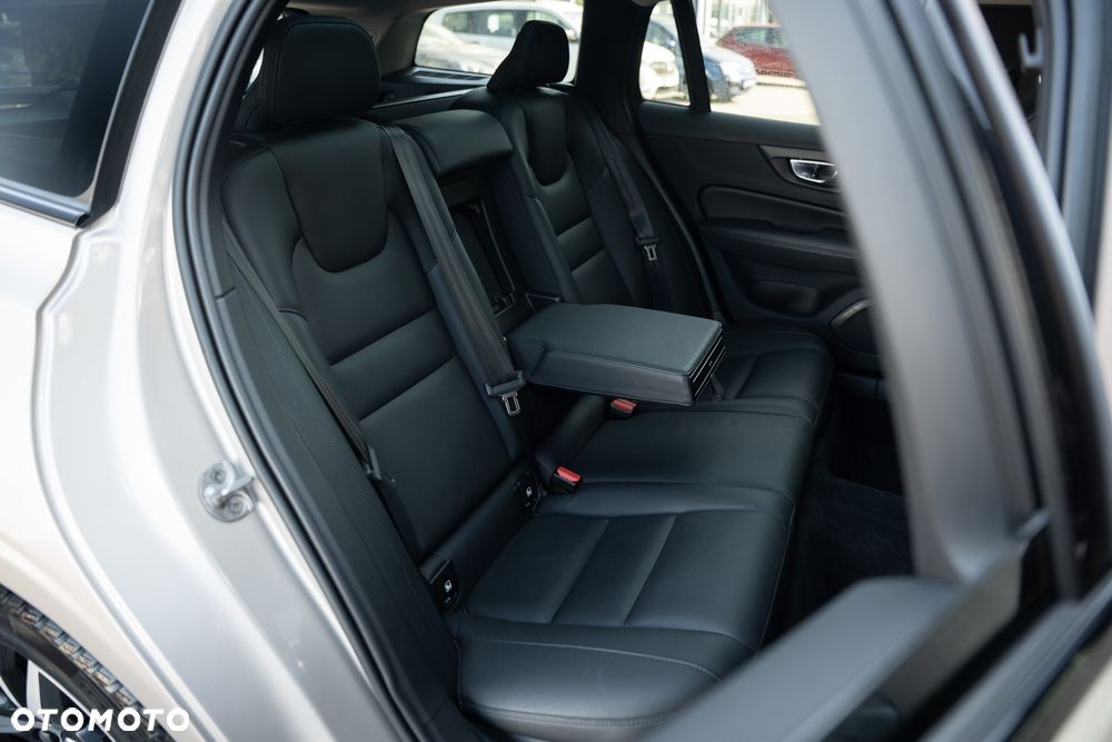 Volvo V60 B3 B DKG RDesign - 36