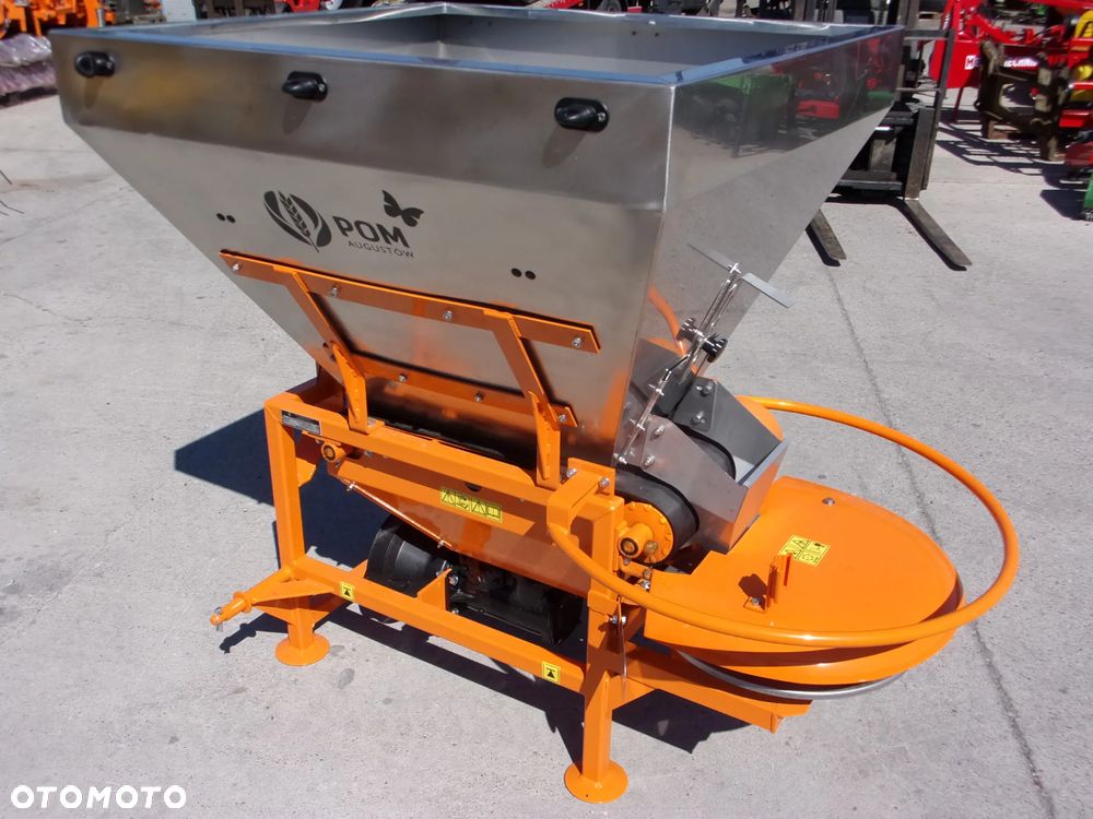 Inny Rozsiewacz nawozów i wapna, taśmowy jedno i dwu tarczowy Kłos, Motyl 300, 400, 600, 800 1000 litrów, Rozsiewacz nawozów dwutarczowy ABRA2 - MAXI, Semior, Unior, Unior2, Mini, Mini2, Rozsiewacz dwutarczowy DEX-WAL (Lift, Tornado duo Turbo), Rozsiewacz nawozów Pronar  FD1-M05 - 37