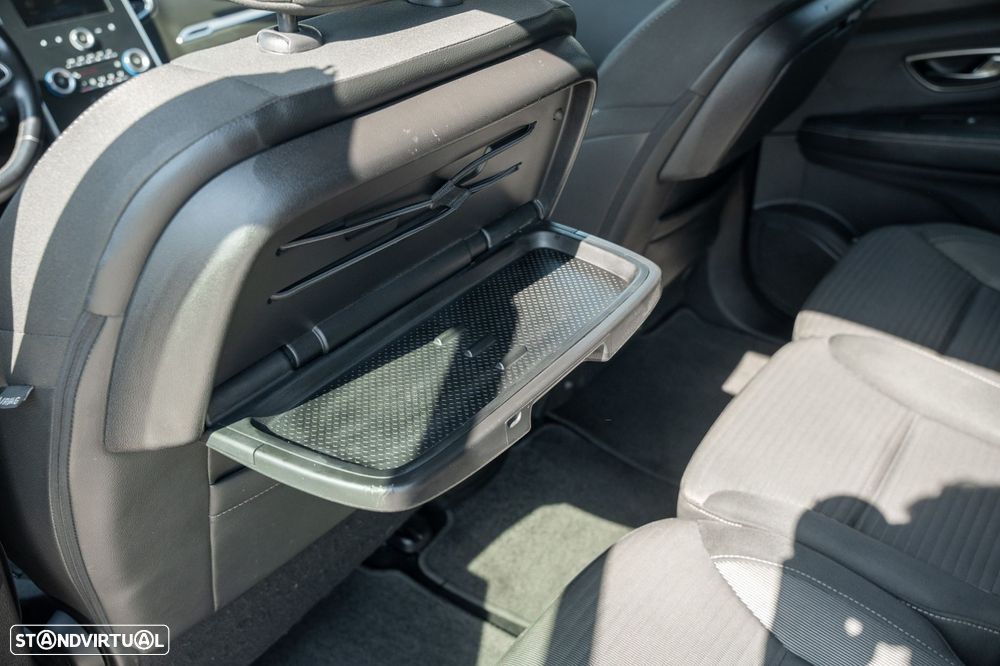 Renault Grand Scénic 1.5 dCi Bose Edition EDC SS - 19
