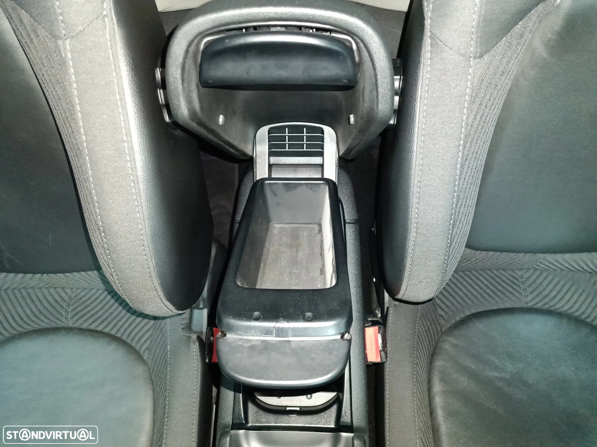 MINI Clubman Cooper D JCW - 19