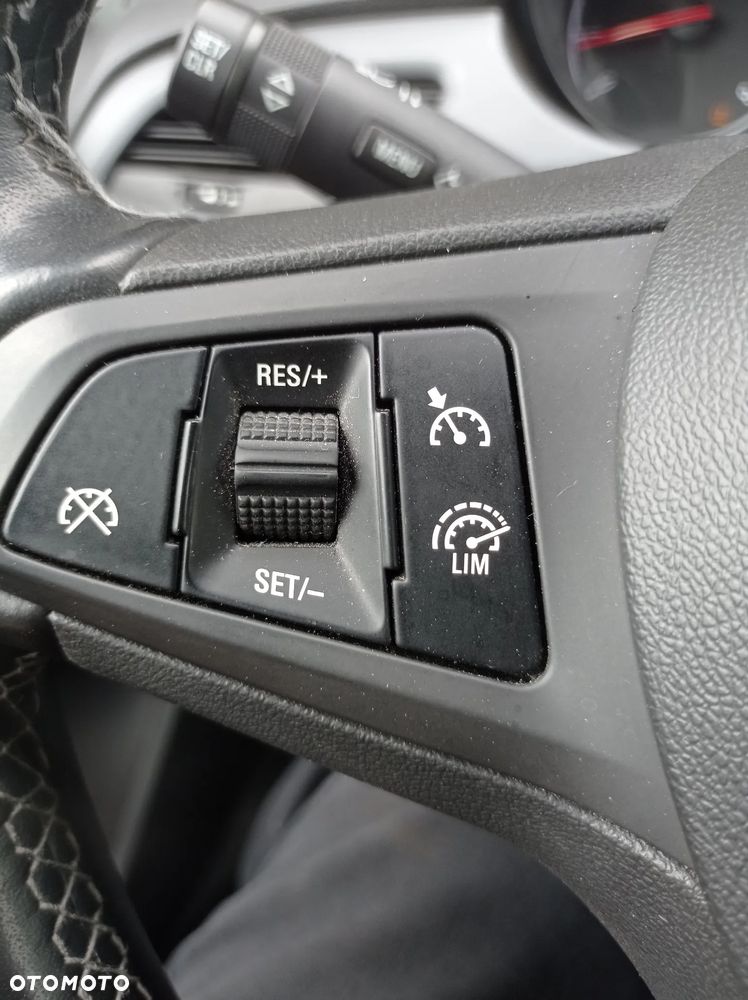 UWAGA ! 2019 OPEL CORSA E 1,4 16V MPI 100PS 5DRZWI BENZYNA - 7