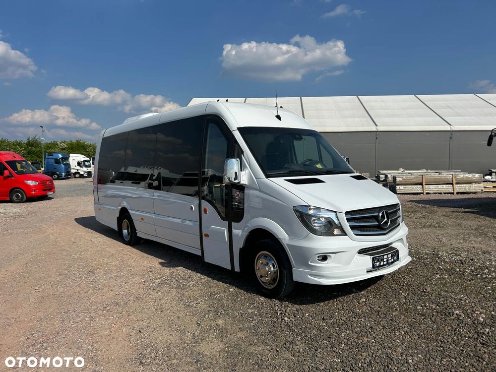 Mercedes-Benz Sprinter 519 - 1