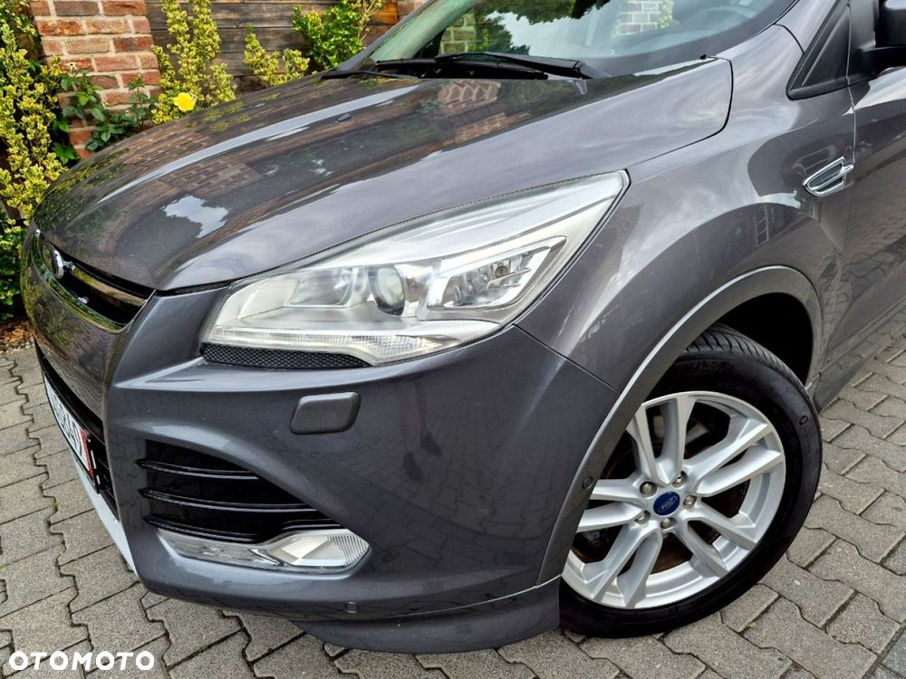 Ford Kuga - 27