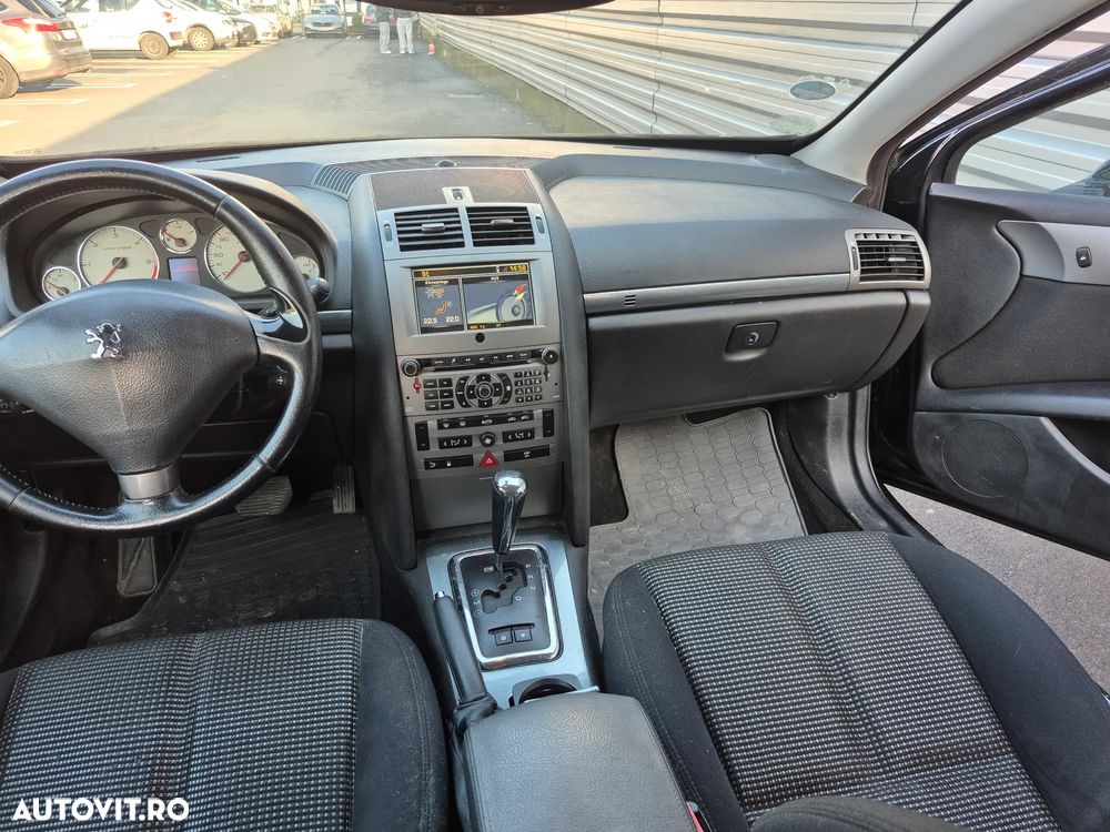 Peugeot 407 HDi 135 Automatik Premium - 32