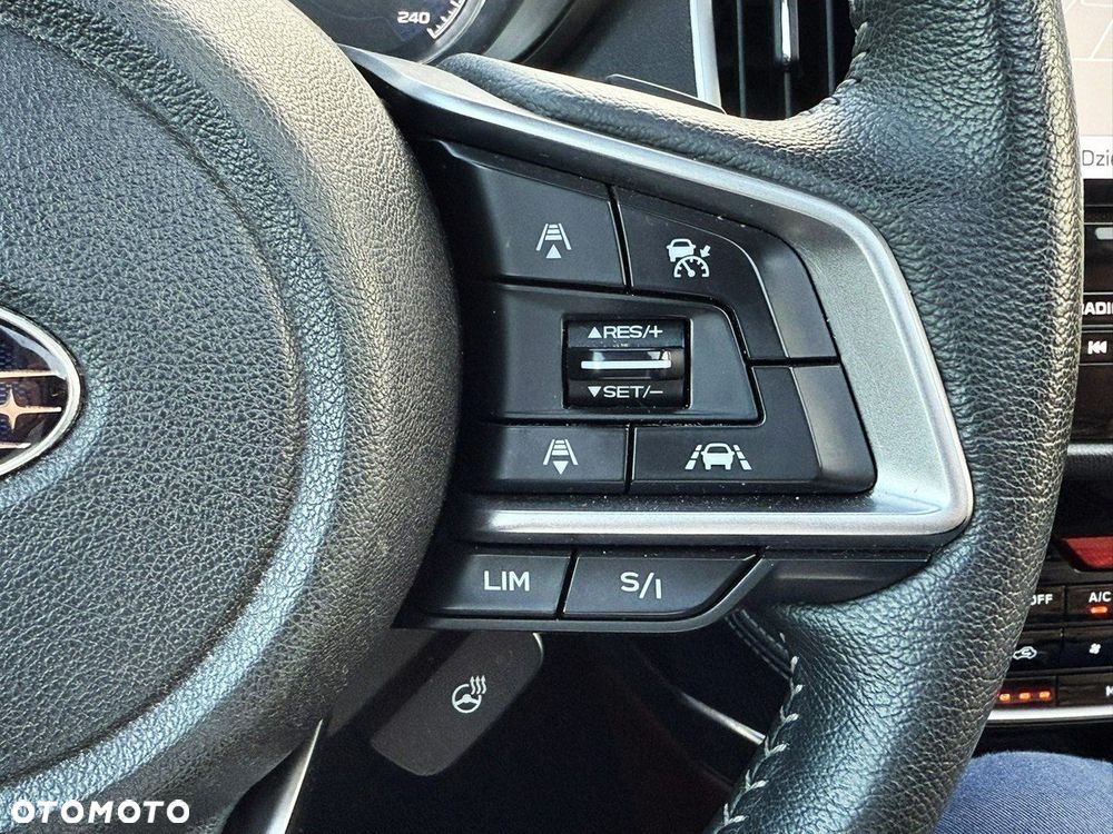 Subaru Forester 2.0i-L Platinum (EyeSight) Lineartronic - 34