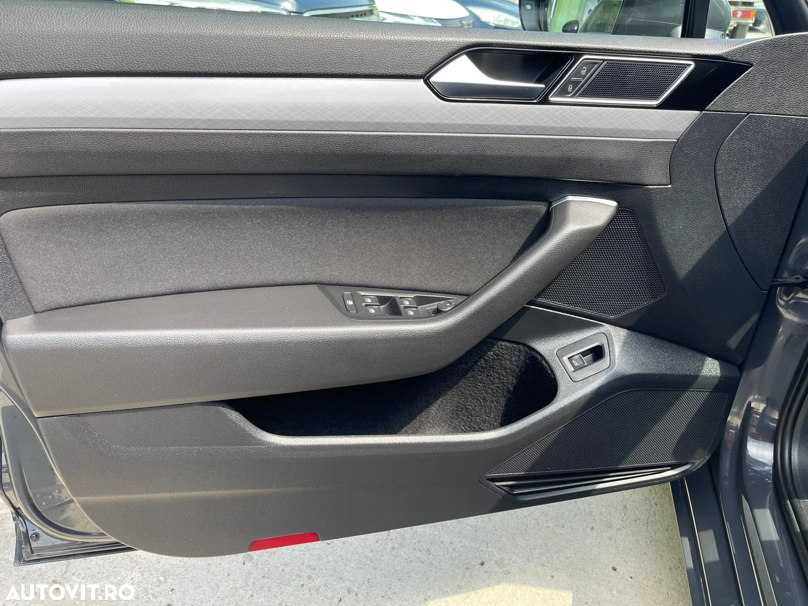 Volkswagen Passat Variant 2.0 TDI DSG Comfortline - 14