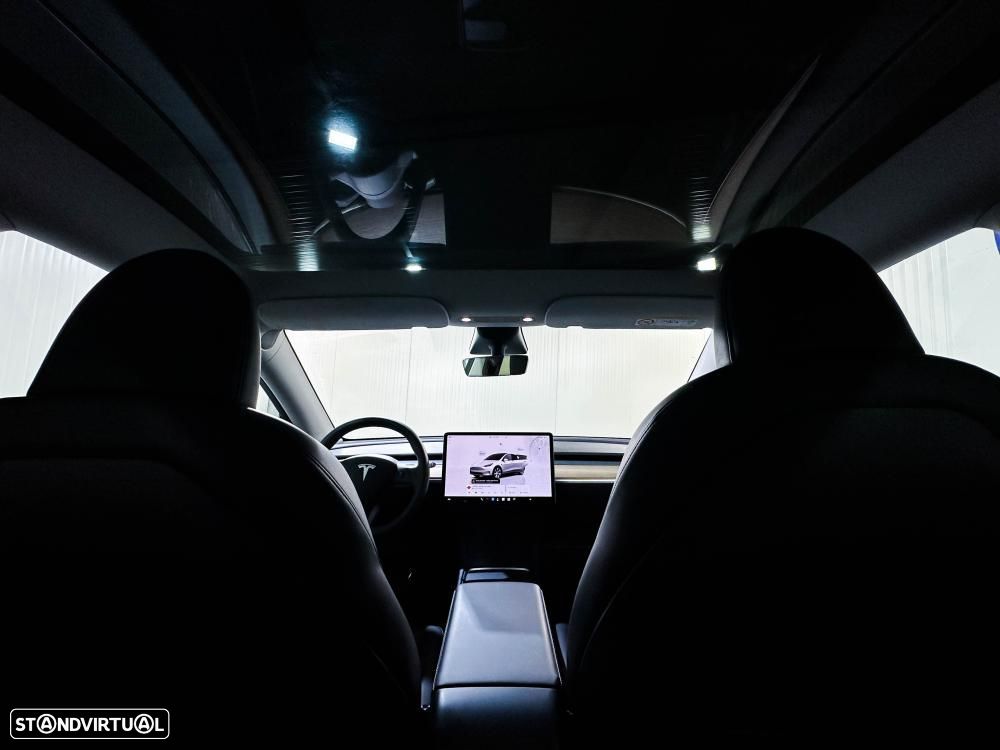Tesla Model Y Standard - 20