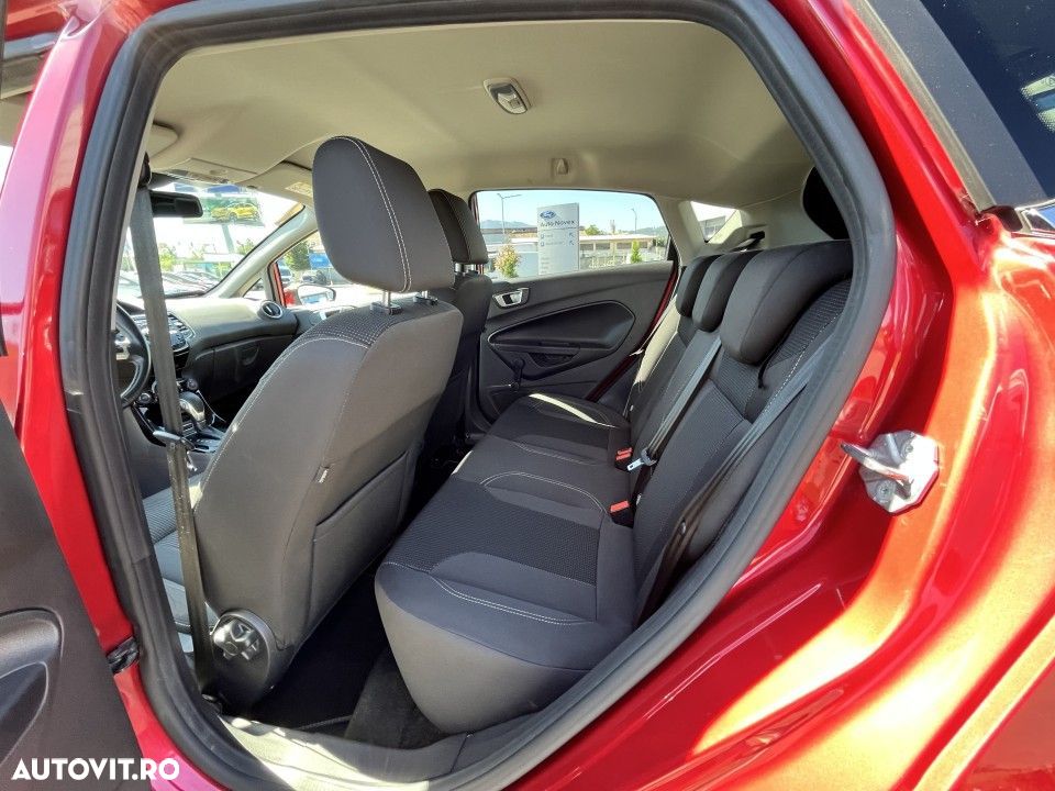 Ford Fiesta - 17