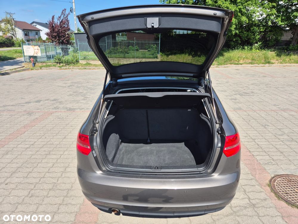 Audi A3 Sportback 2.0 TDI DPF Ambition - 18