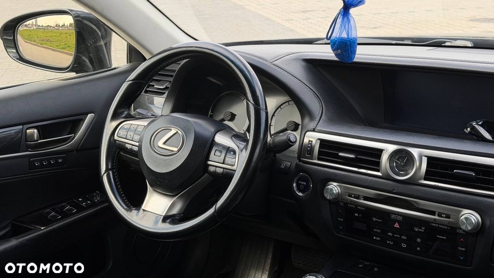 Lexus GS - 5