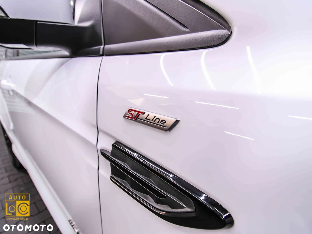 Ford Kuga 2.0 TDCi 4x4 ST-Line - 36