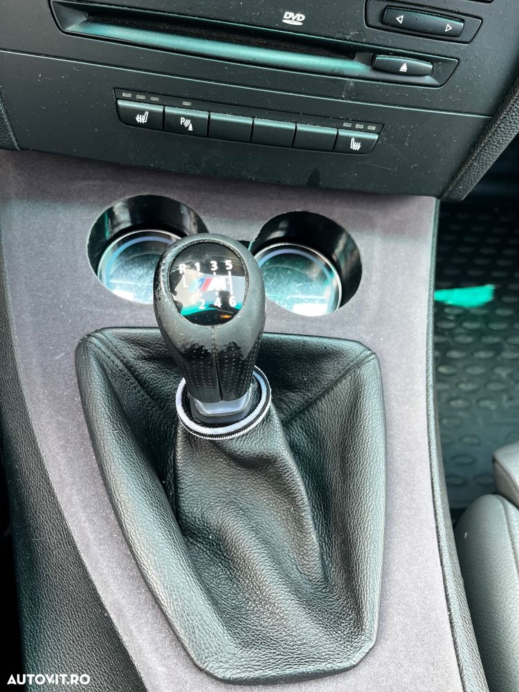 BMW Seria 3 320d - 12