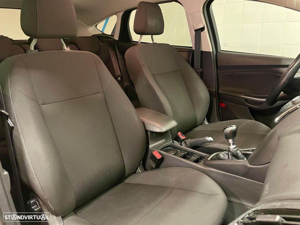 Ford Focus 1.5 TDCi Trend+ - 38