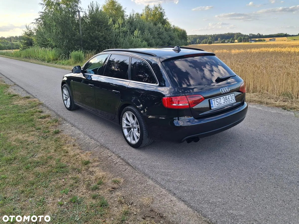 Audi A4 Avant 2.0 TDI - 7