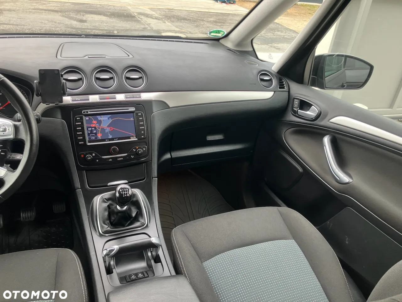Ford Galaxy 2.0 TDCi Titanium - 23