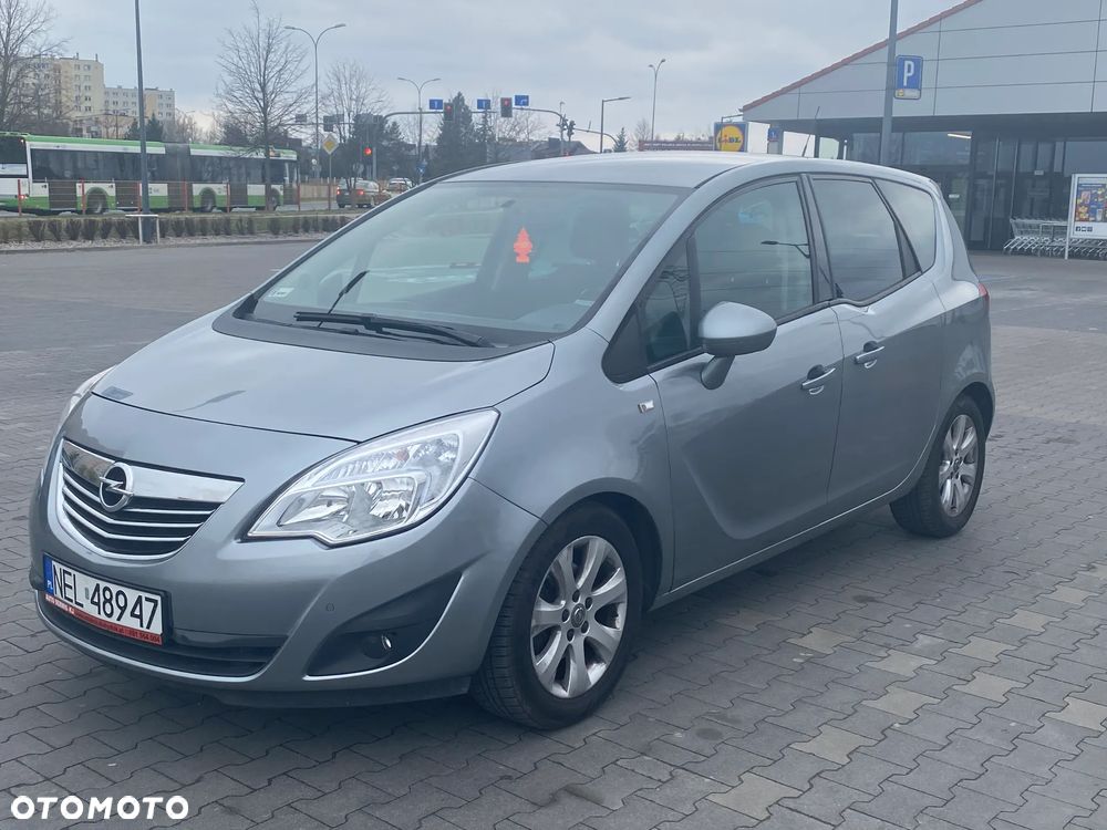 Opel Meriva 1.4 T Cosmo - 1