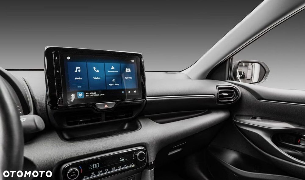 Toyota Yaris Hybrid 1.5 Active - 16