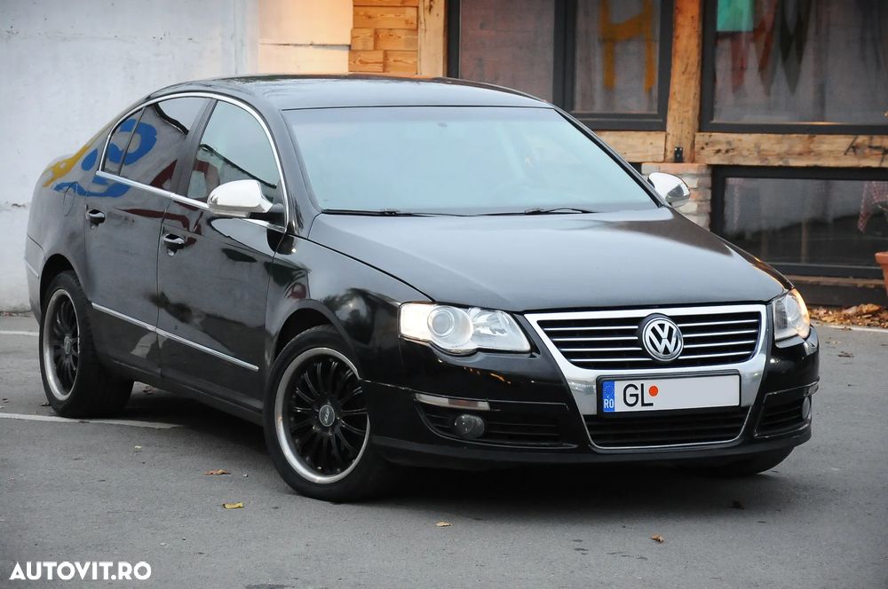 Volkswagen Passat - 1