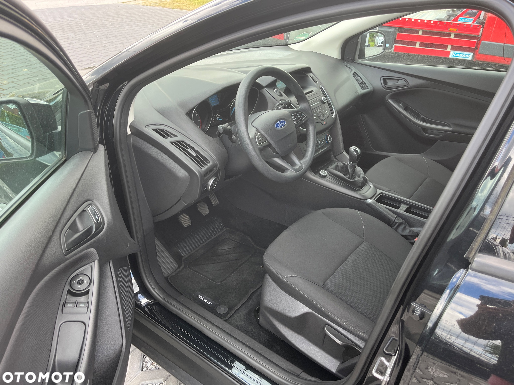 Ford Focus - 16