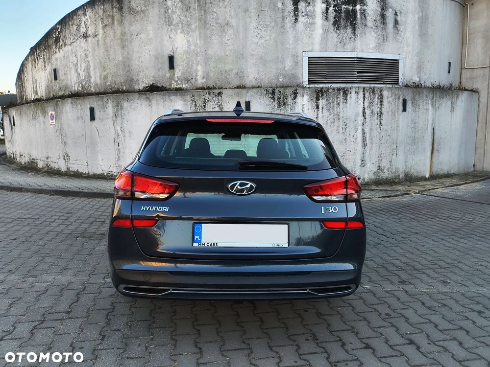 Hyundai i30 1.0 T-GDI Modern DCT - 4