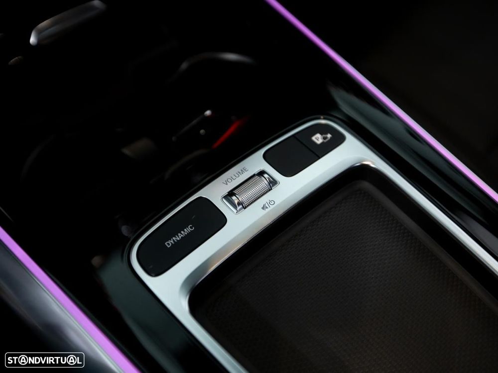 Mercedes-Benz EQA 300 4Matic - 17